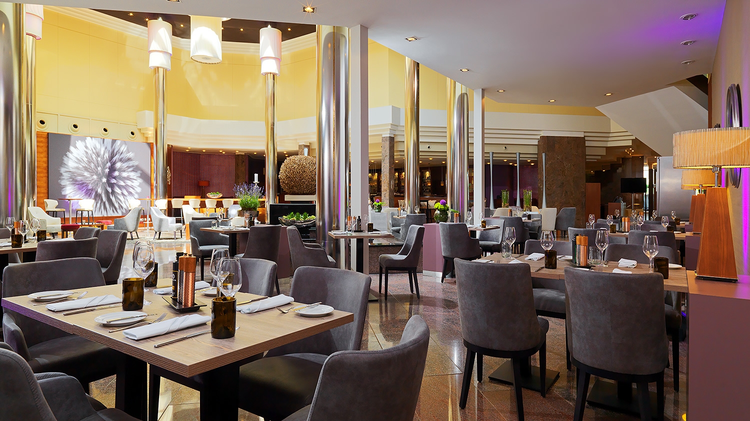 GrandSeven Restaurant in Frankfurt